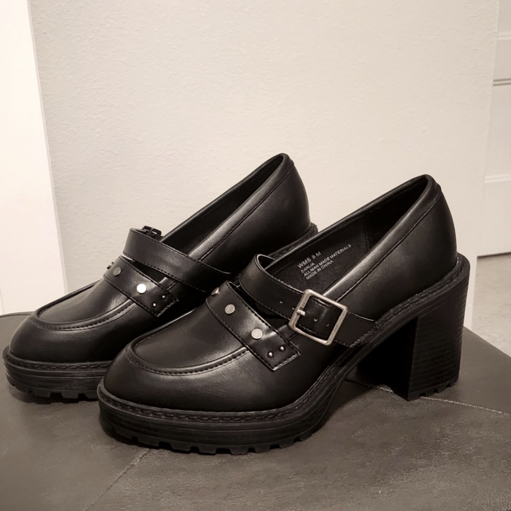 'Report Dahlia' Black Chunky Lug Sole Mary Jane Loafer Heels Studded Size 8